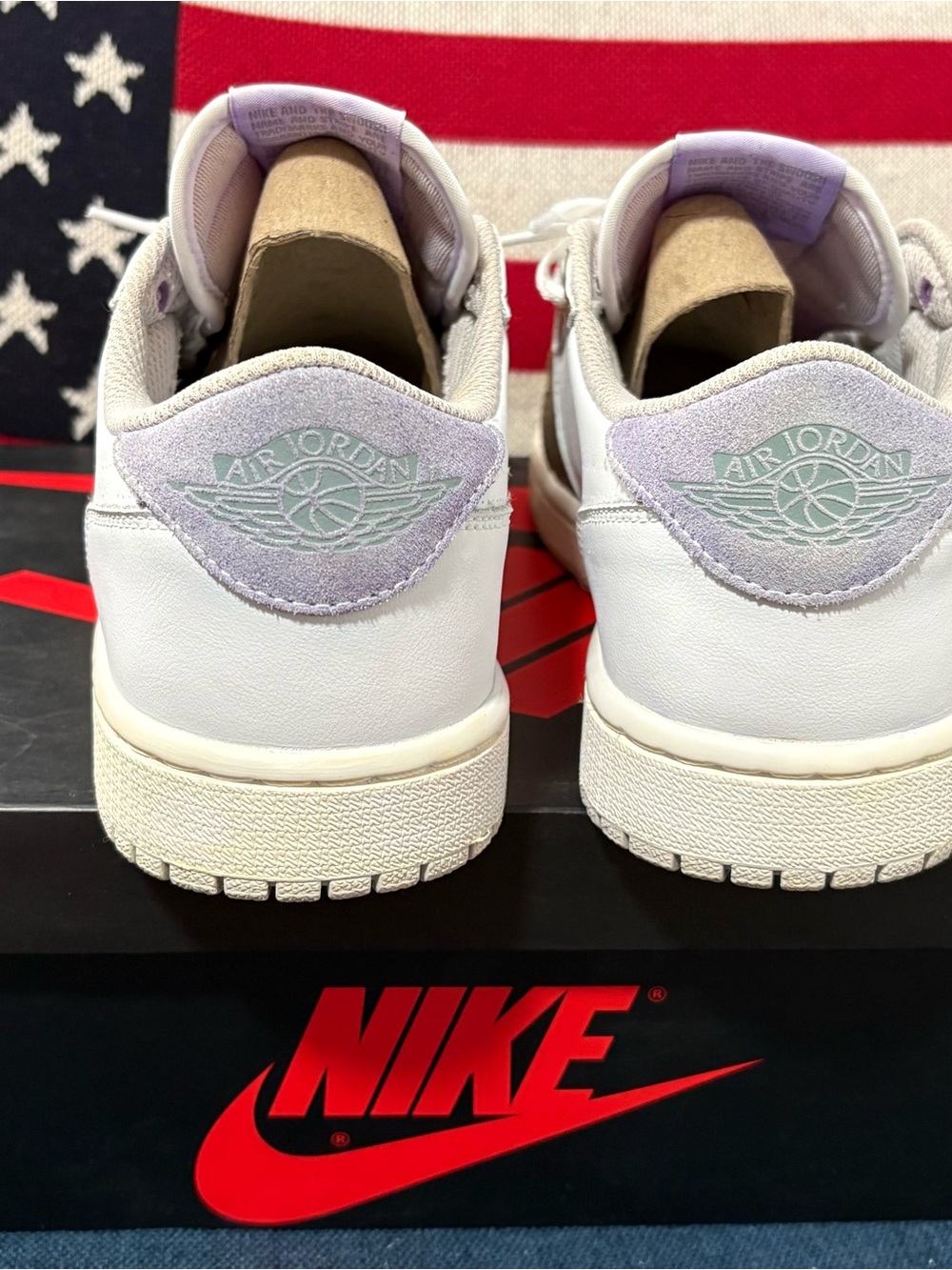 Nike Low-Top Sneakers in White & Metallic Bronze - Picture 6 of 16